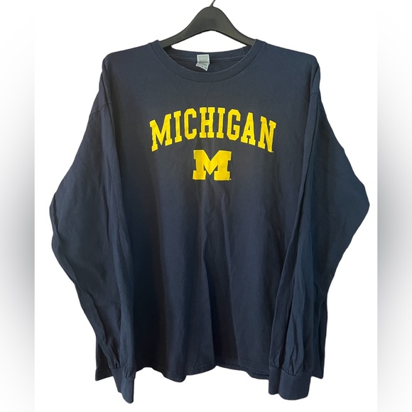 Gildan Other - University of Michigan Men’s Long Sleeve Logo Shirt Size XL
